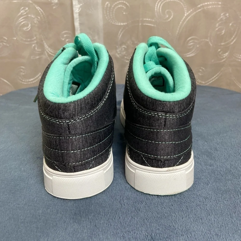 Fila High Top Women’s Sneaker NWOT , 5